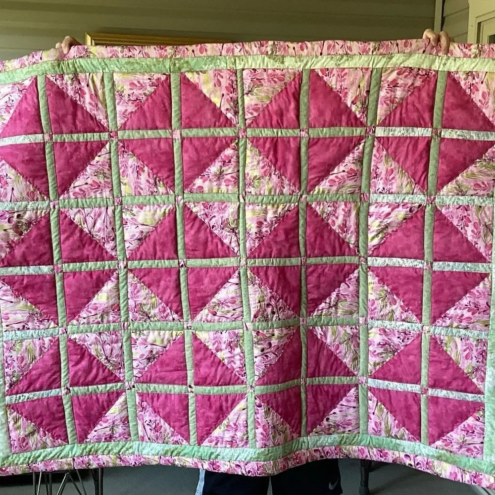 Elegant Pink and Green Patchwork Quilt